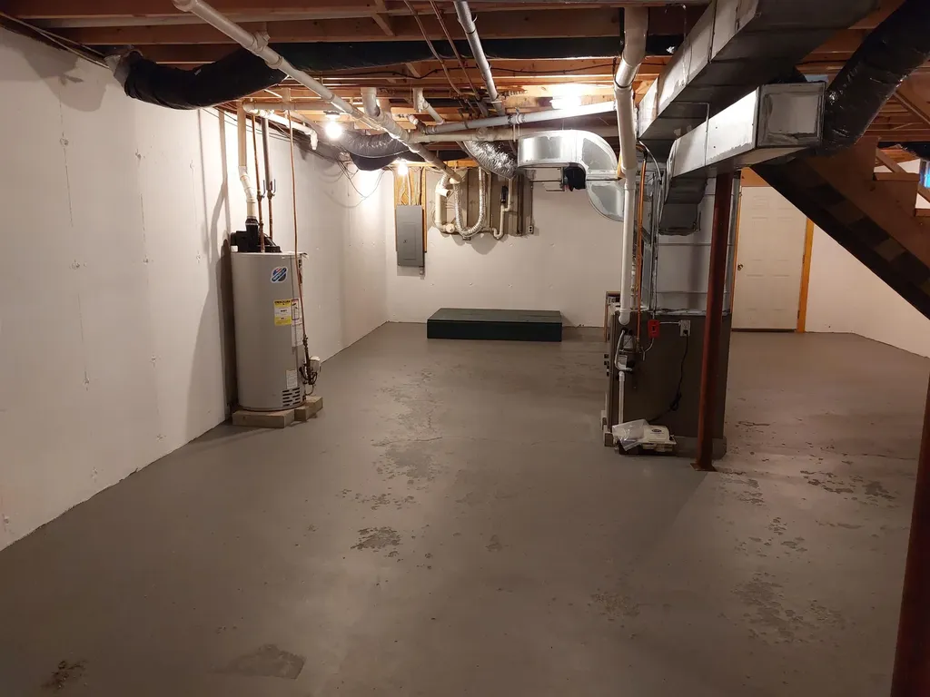 37 Bush Street Marlborough NH 03455