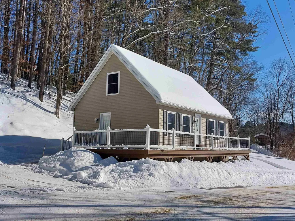 37 Bush Street Marlborough NH 03455