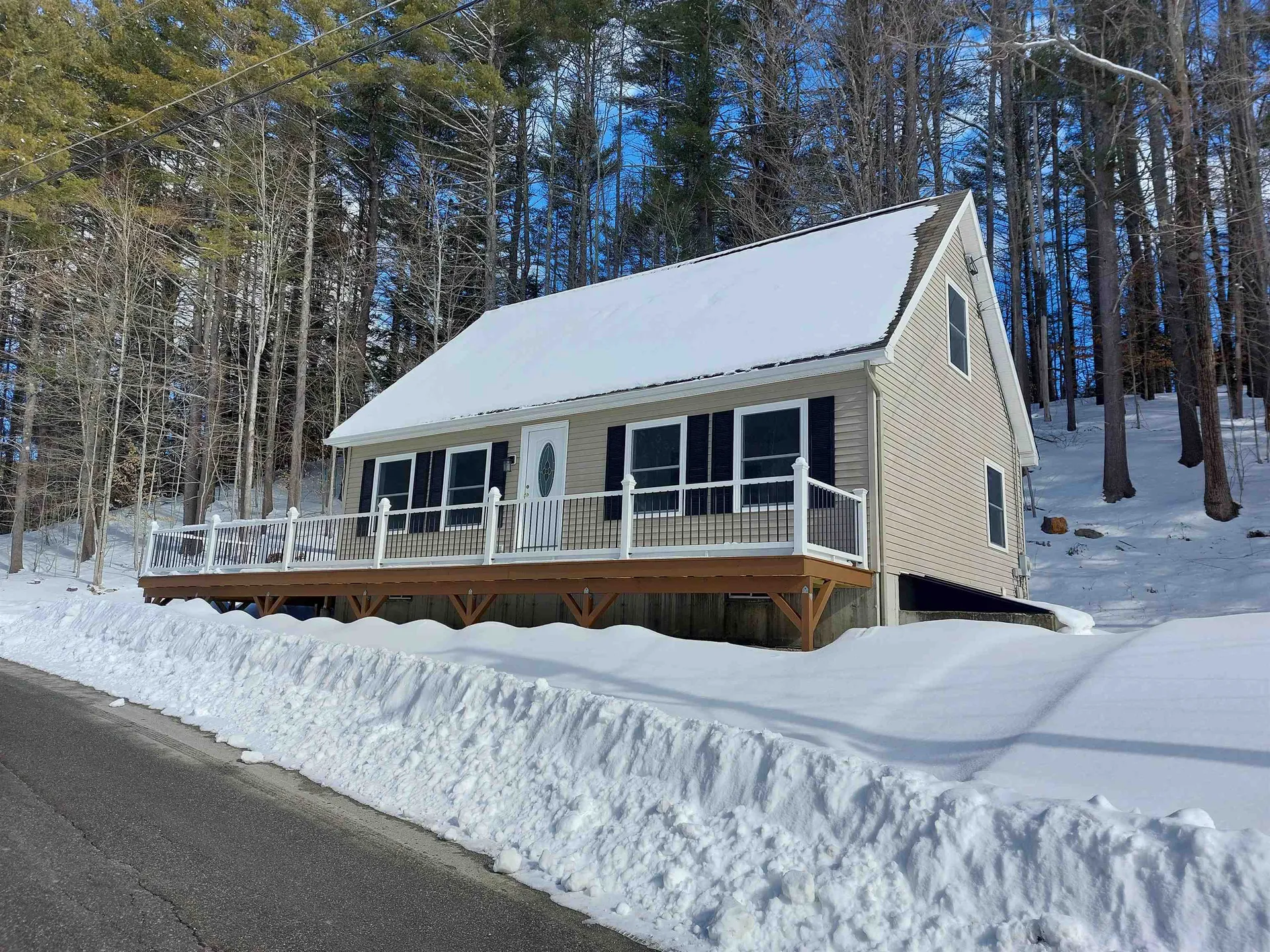 37 Bush Street Marlborough NH 03455