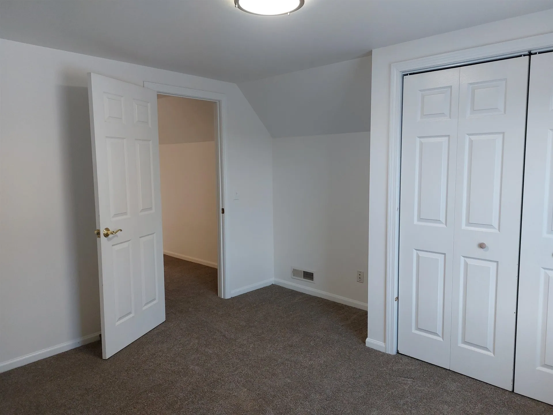 37 Bush Street Marlborough NH 03455