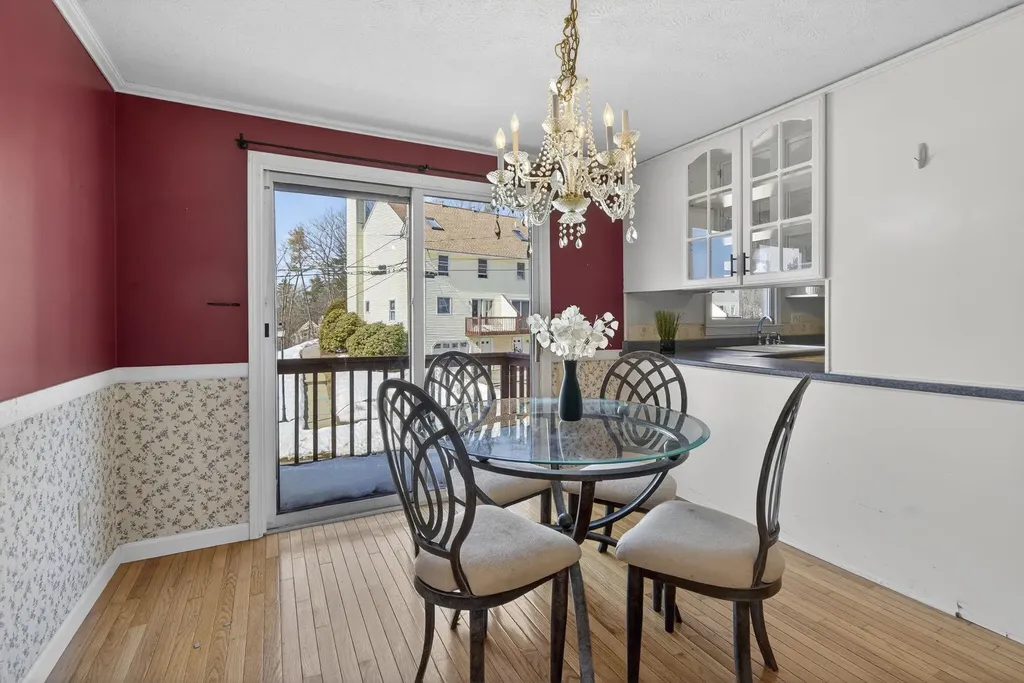 35 Albury Stone Circle Nashua NH 03063