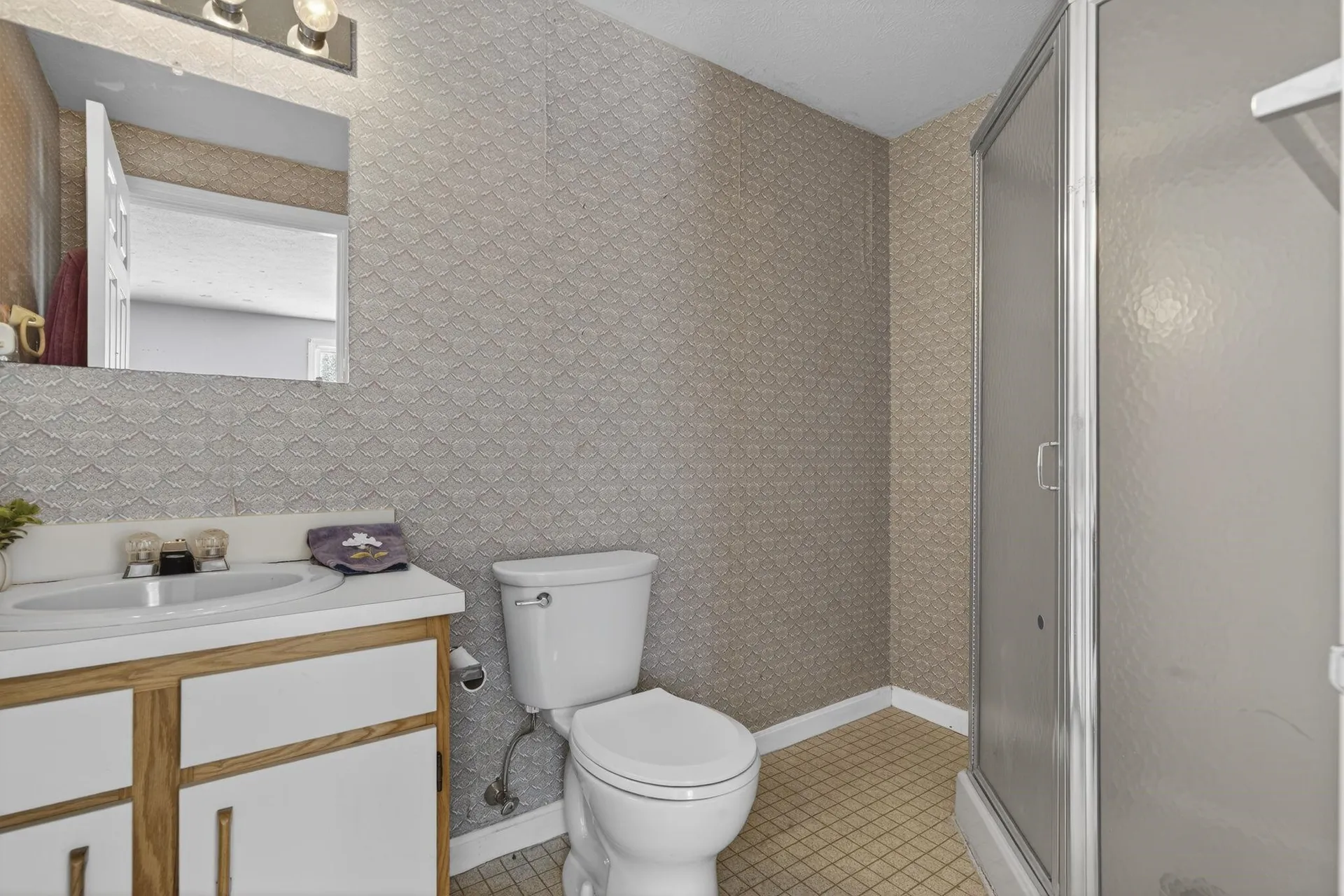 35 Albury Stone Circle Nashua NH 03063