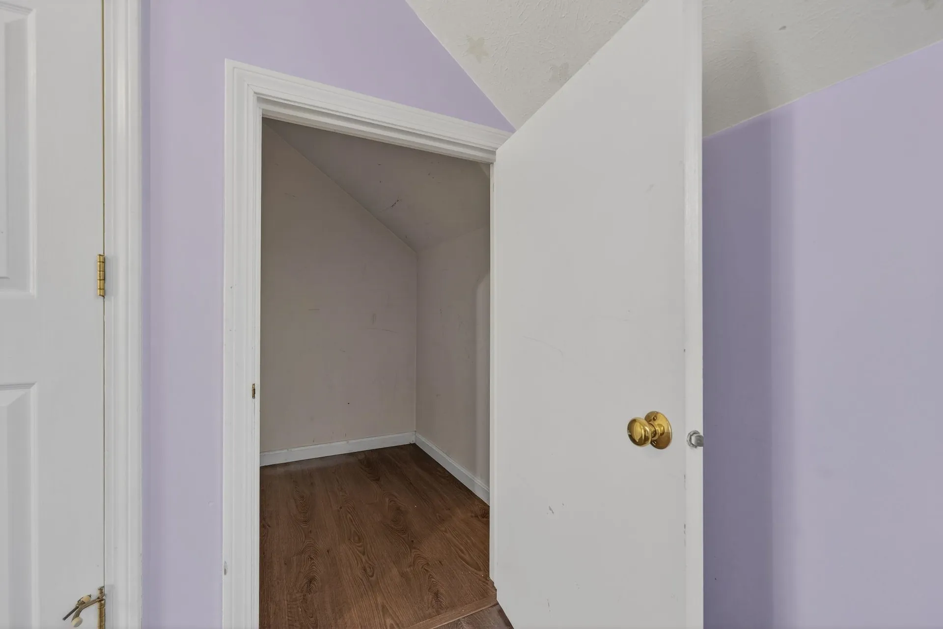 35 Albury Stone Circle Nashua NH 03063