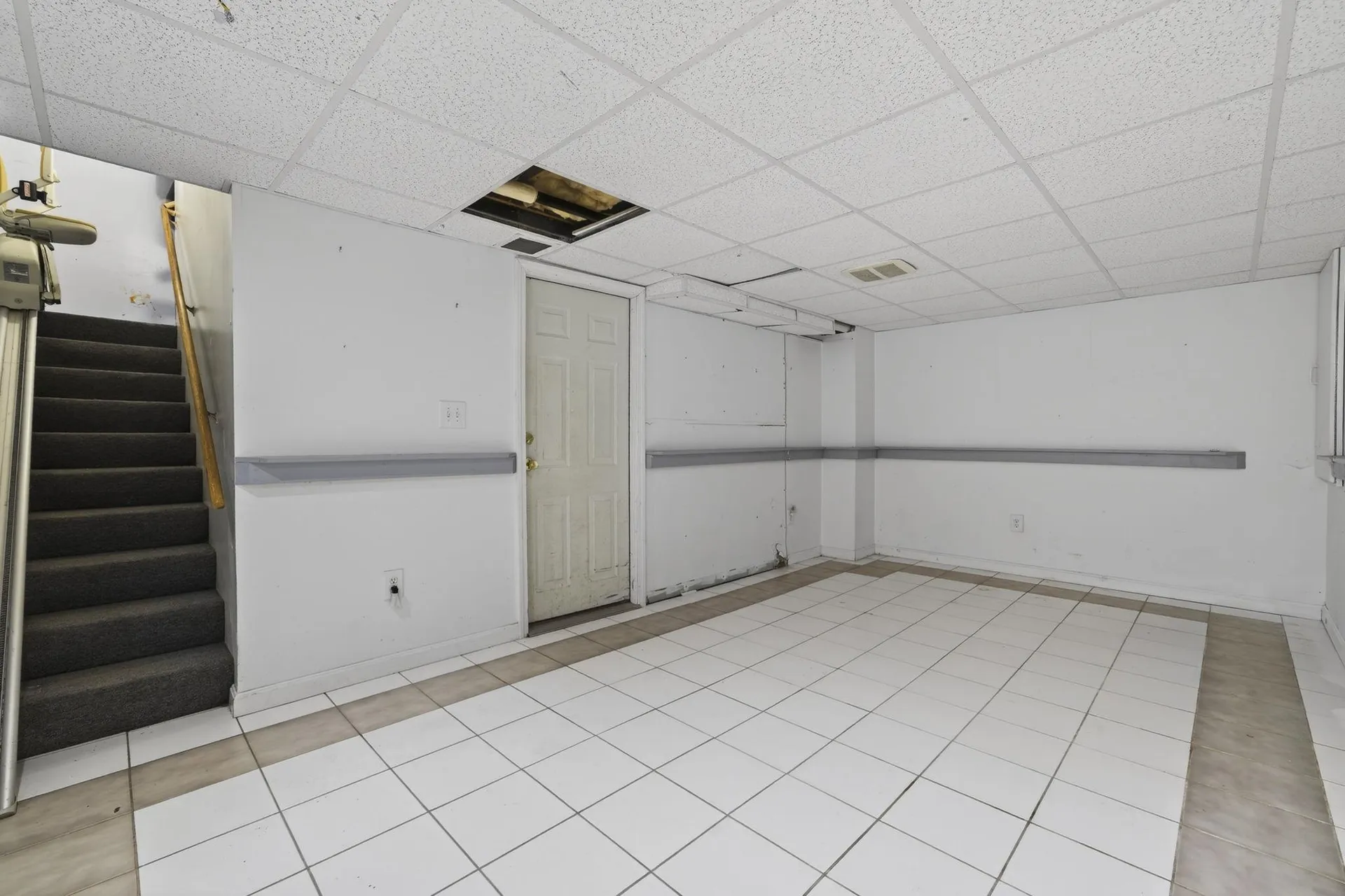 35 Albury Stone Circle Nashua NH 03063