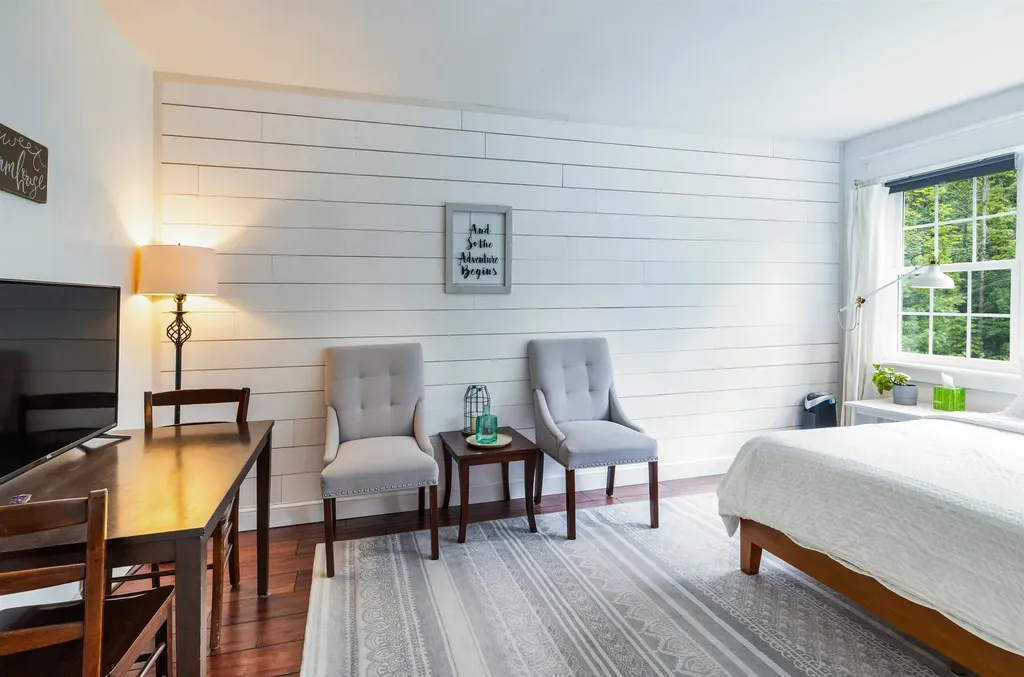 1295 Lime Kiln Road Charlotte VT 05445