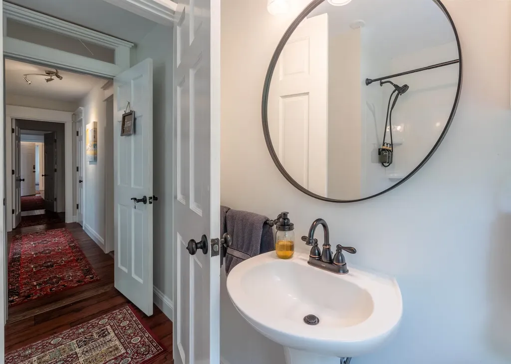 1295 Lime Kiln Road Charlotte VT 05445