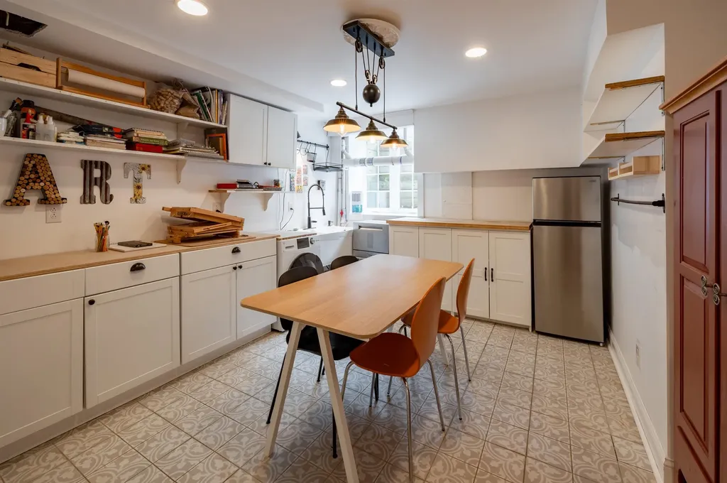 1295 Lime Kiln Road Charlotte VT 05445