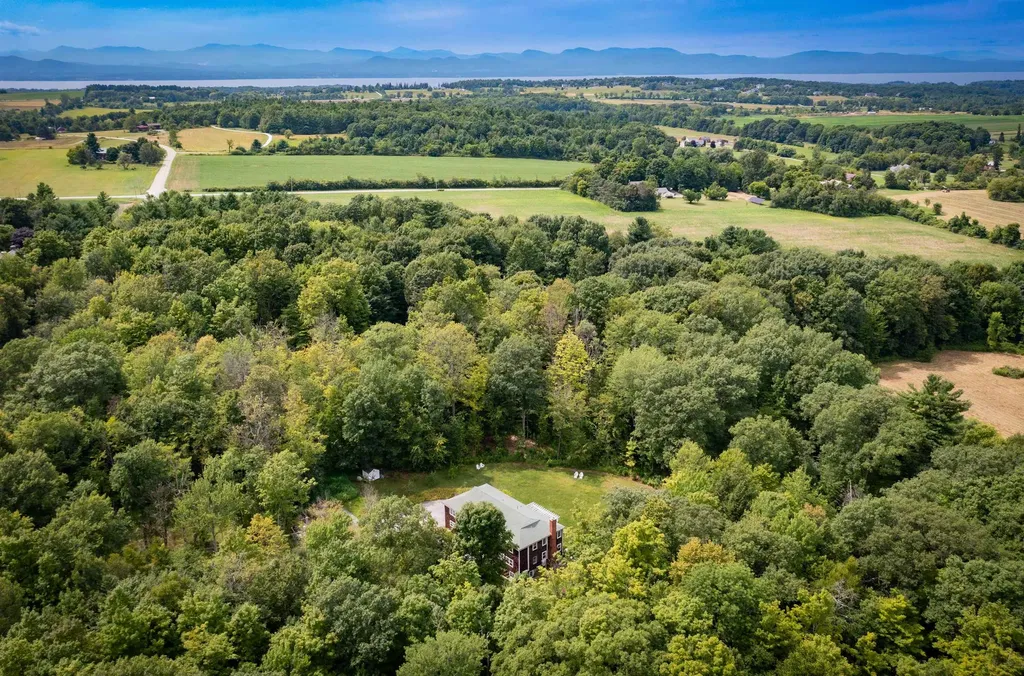 1295 Lime Kiln Road Charlotte VT 05445