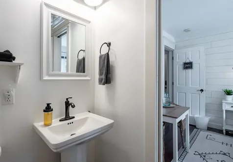 1295 Lime Kiln Road Charlotte VT 05445