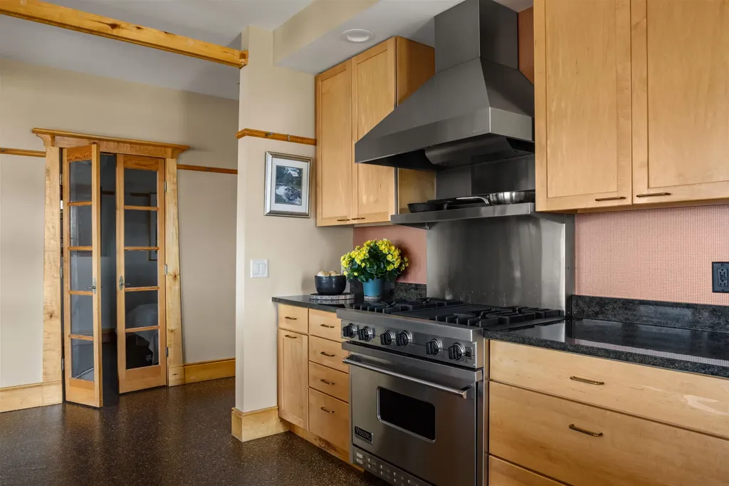 35 Cherry Street Burlington VT 05401