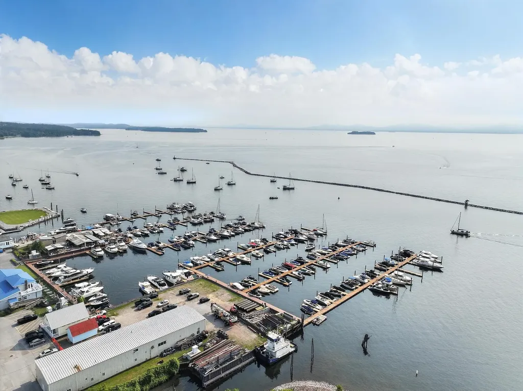 35 Cherry Street Burlington VT 05401