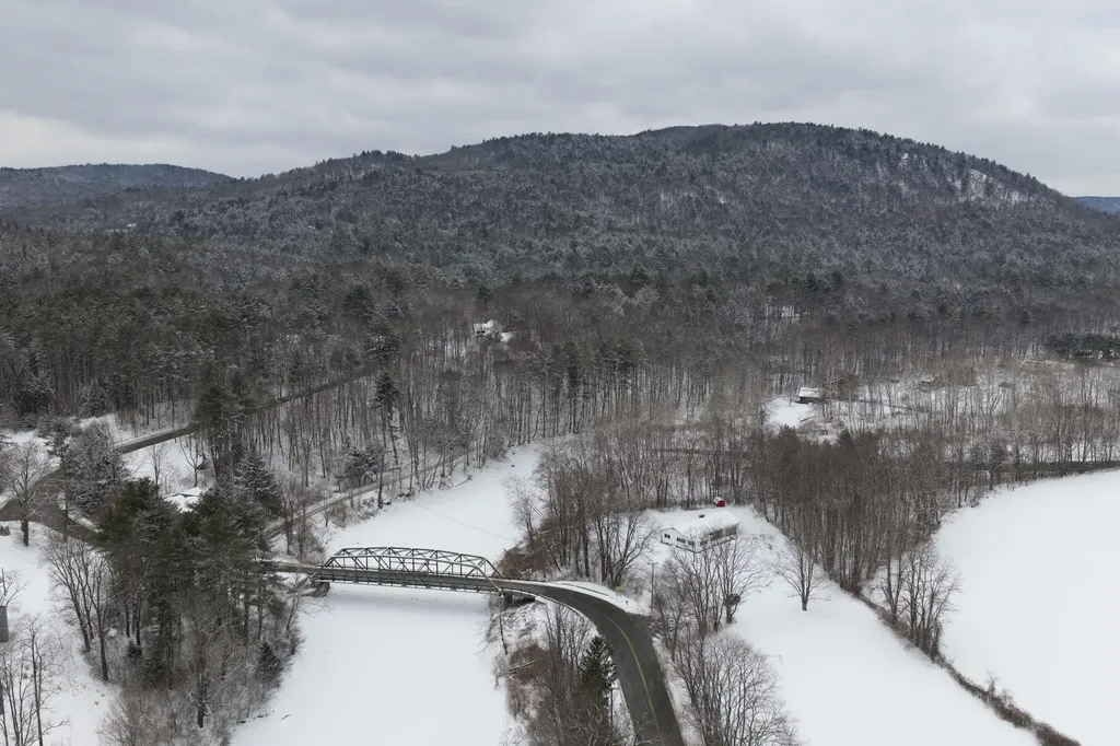 7 Grassy Brook Road Brookline VT 05345