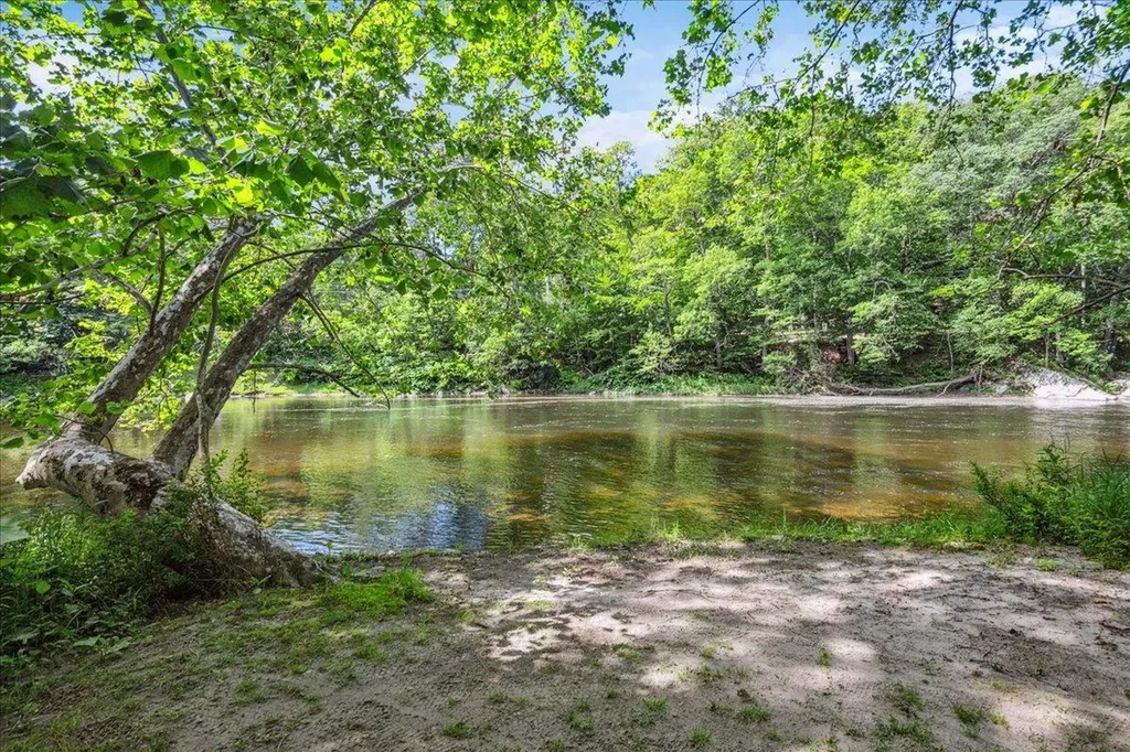 7 Grassy Brook Road Brookline VT 05345