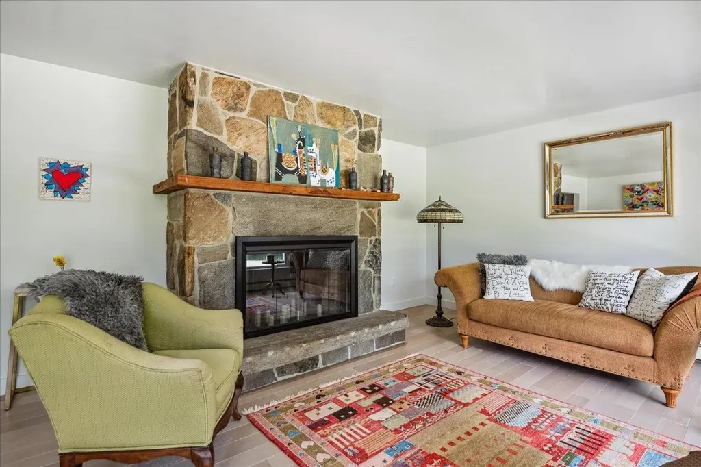 7 Grassy Brook Road Brookline VT 05345