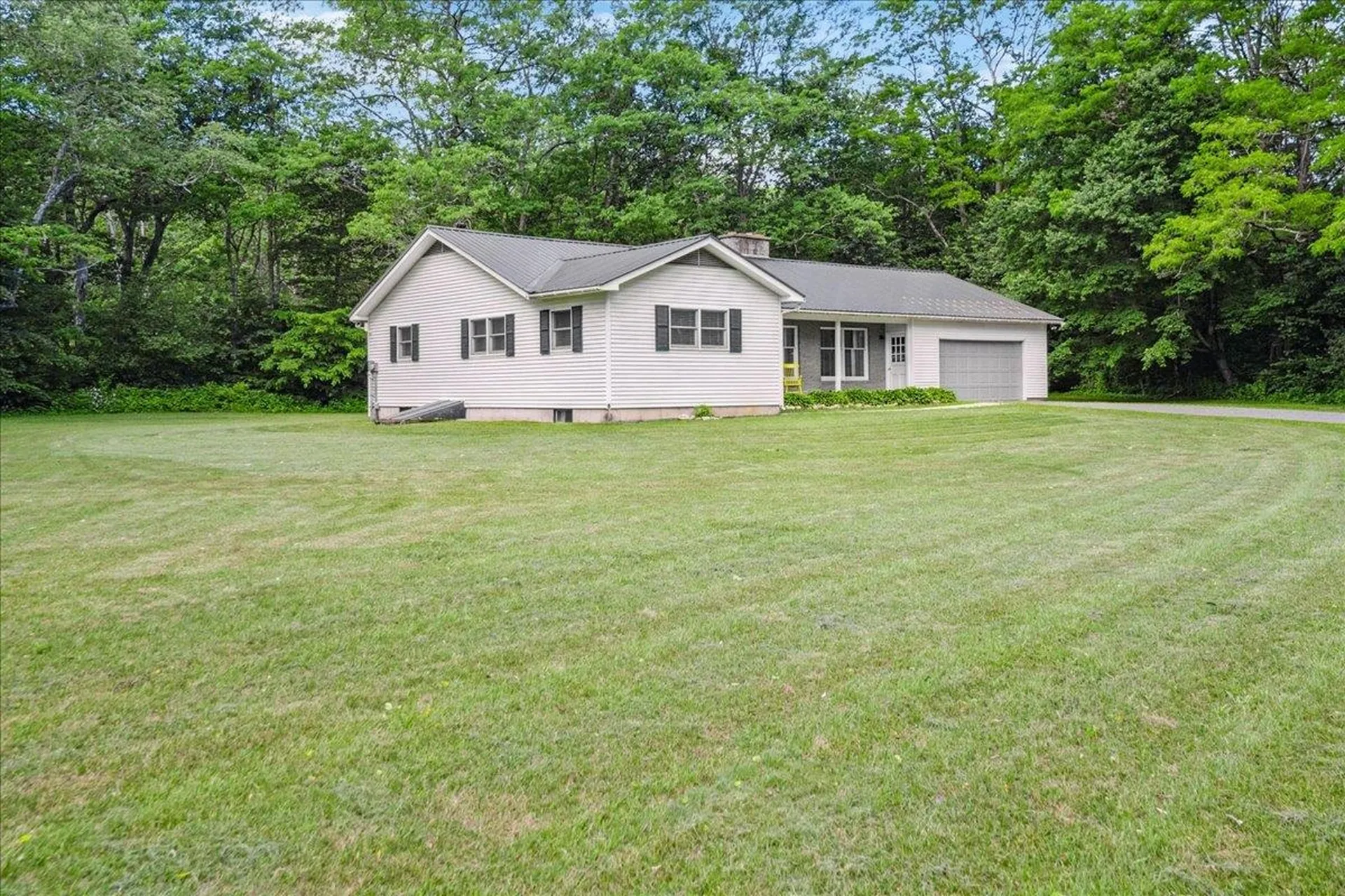 7 Grassy Brook Road Brookline VT 05345