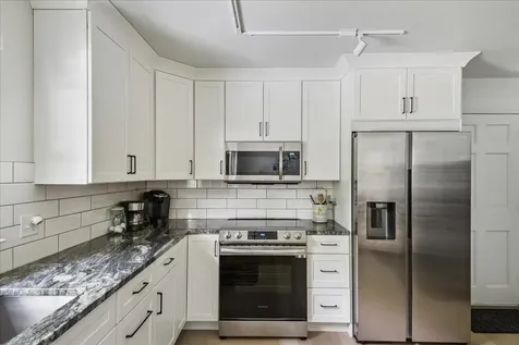 7 Grassy Brook Road Brookline VT 05345