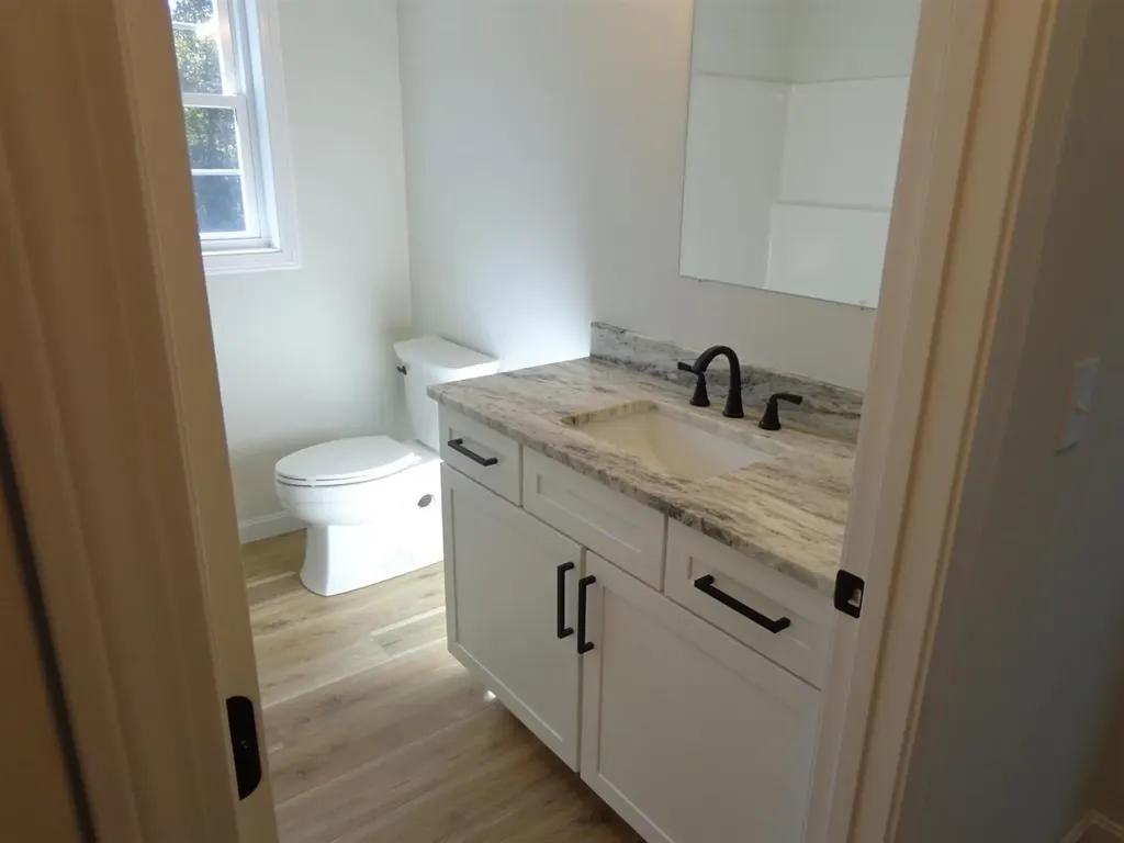 97 Fairview Drive Pittsfield NH 03263