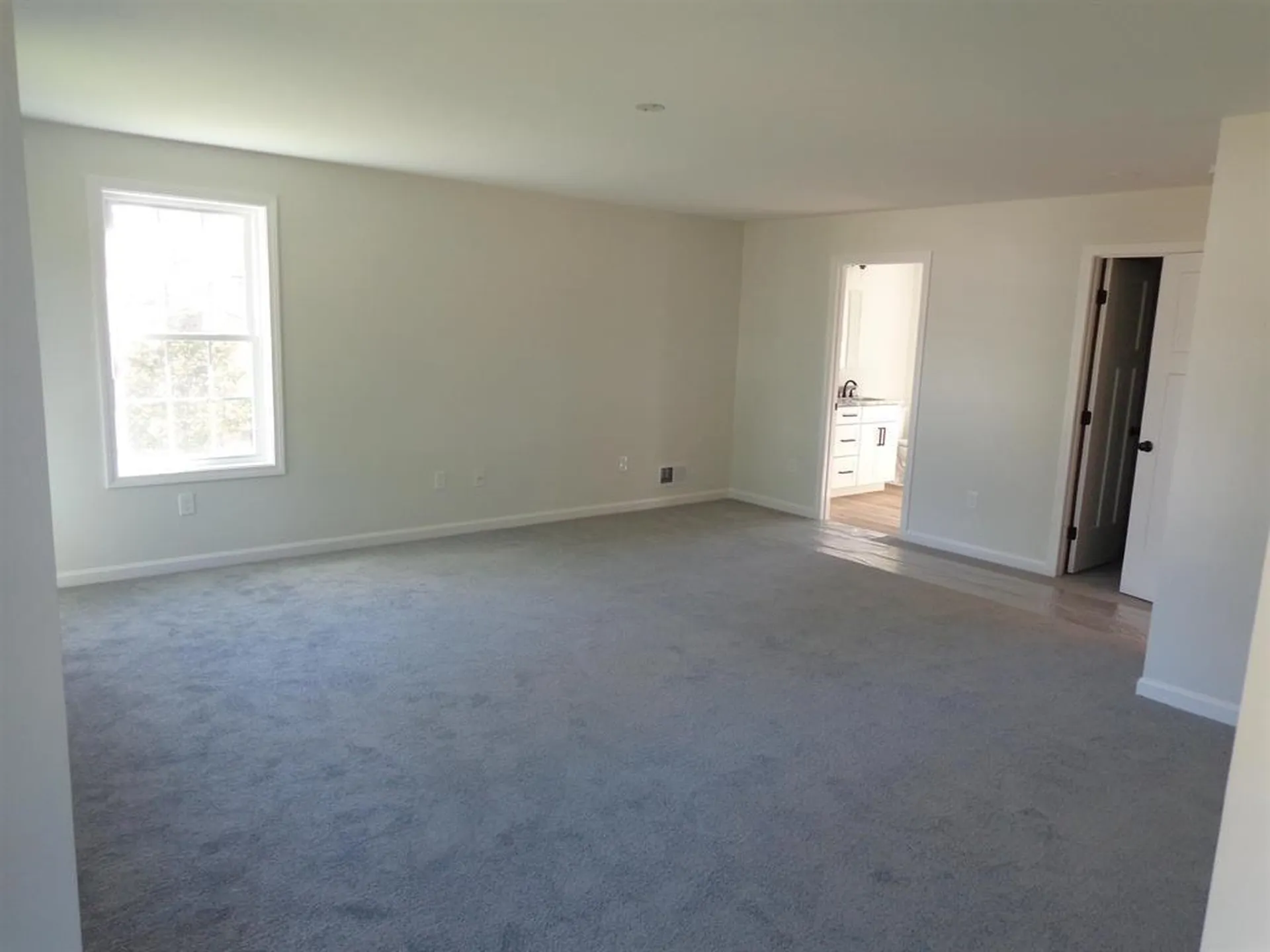 97 Fairview Drive Pittsfield NH 03263