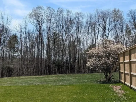 97 Fairview Drive Pittsfield NH 03263