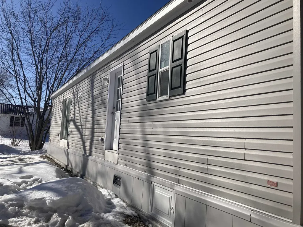 40 School Street Canaan NH 03741