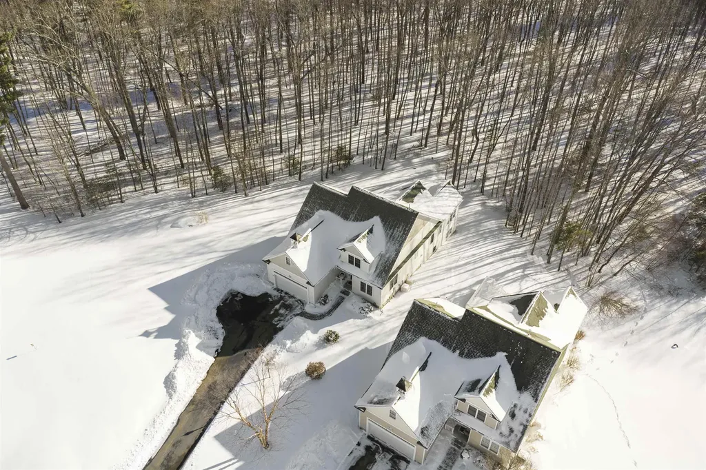 32 Tansy Avenue Stratham NH 03885