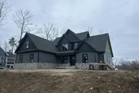 34 Deadreckoning Point Laconia NH 03246-1835