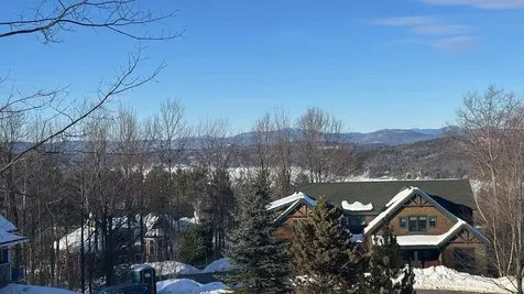 34 Deadreckoning Point Laconia NH 03246-1835