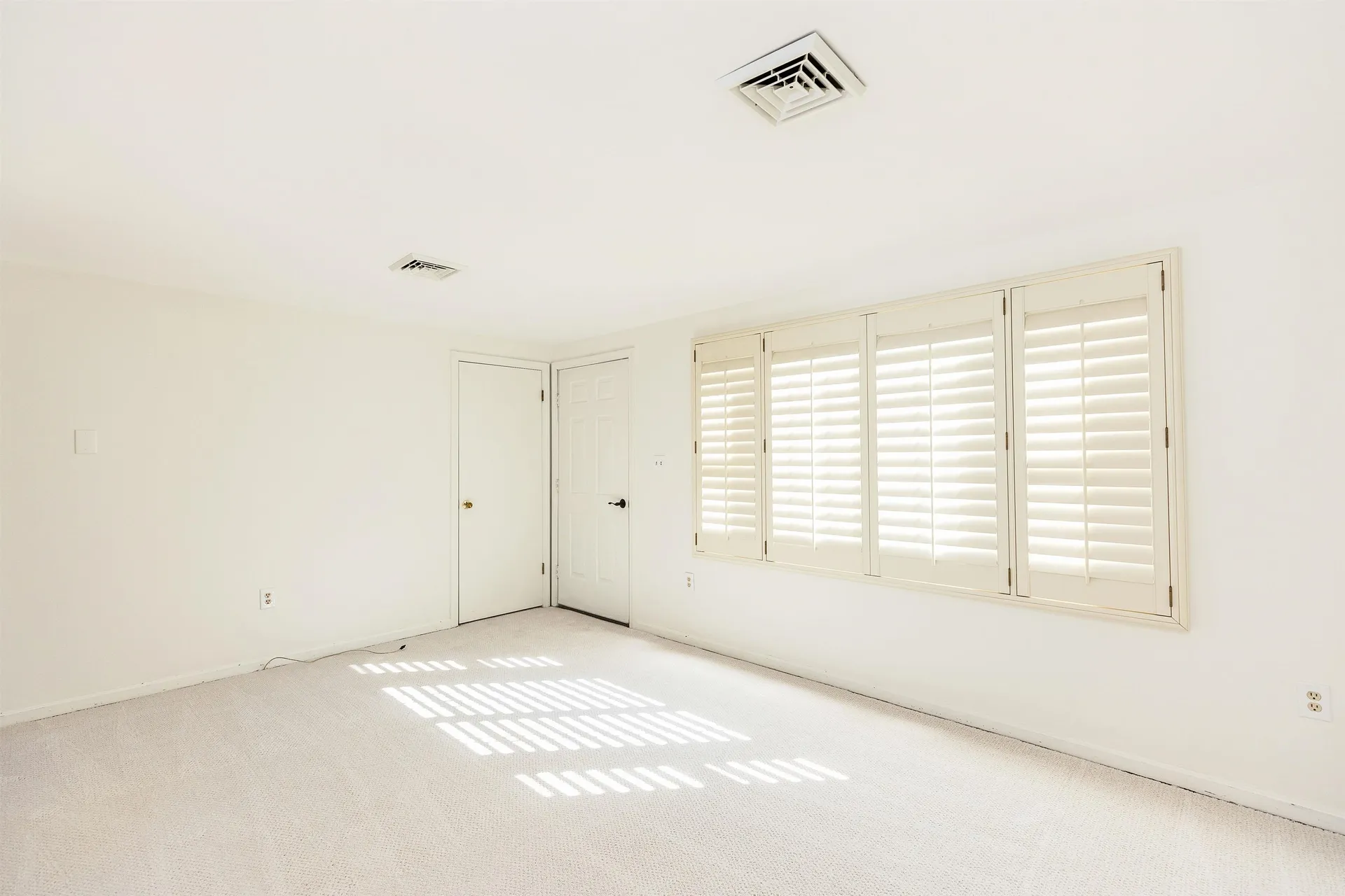 4 Burlington Road Nashua NH 03062-3504