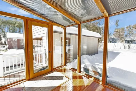 4 Burlington Road Nashua NH 03062-3504