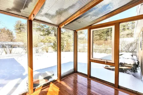 4 Burlington Road Nashua NH 03062-3504