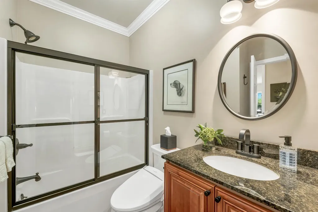 19 Abenaki Lane Moultonborough NH 03254