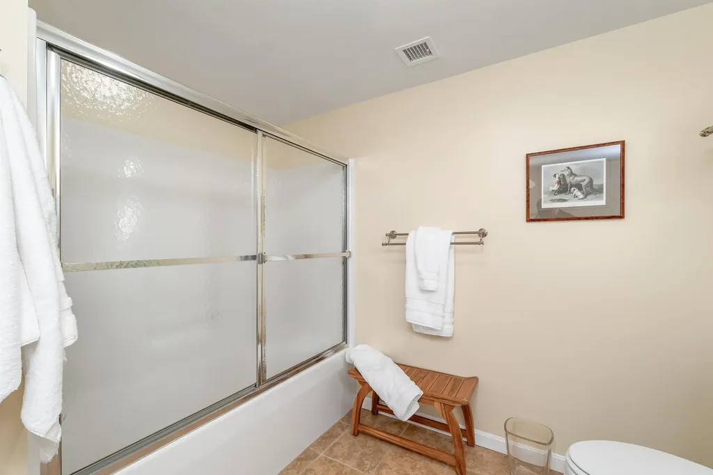 19 Abenaki Lane Moultonborough NH 03254