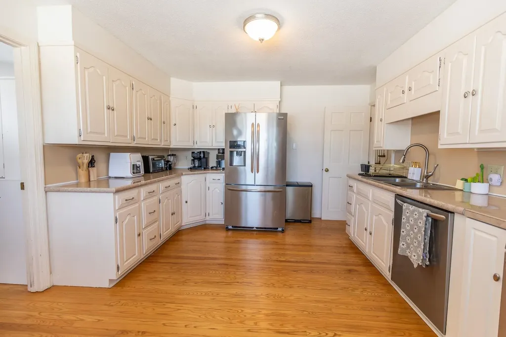 89 Butler Avenue Hinsdale NH 03451