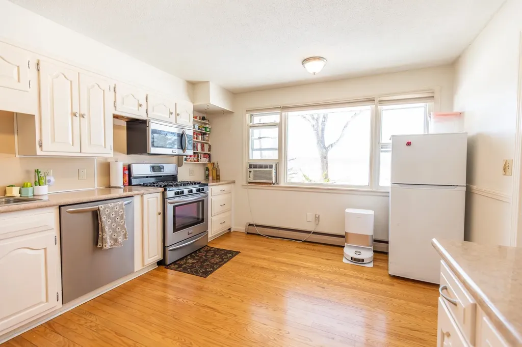 89 Butler Avenue Hinsdale NH 03451