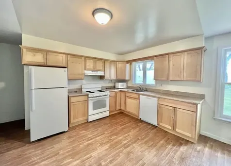 89 Butler Avenue Hinsdale NH 03451