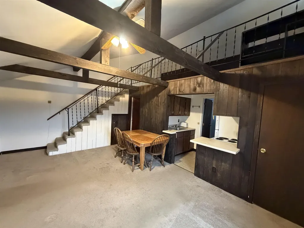 746 Calef Highway Barrington NH 03825