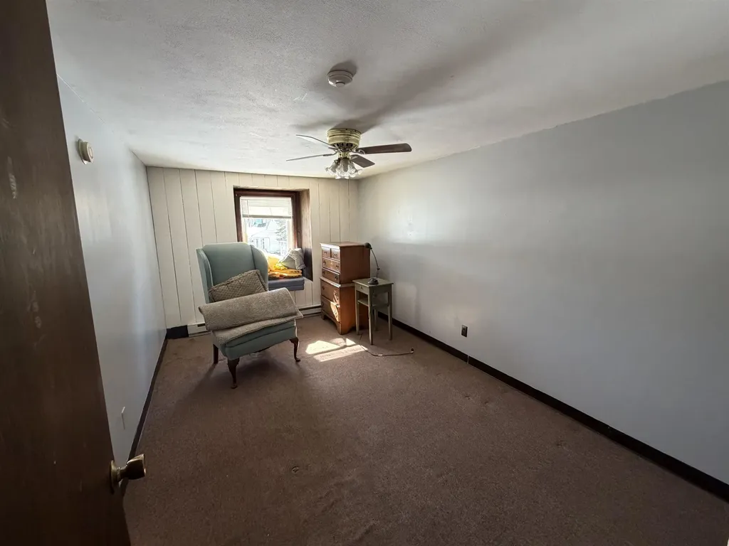 746 Calef Highway Barrington NH 03825