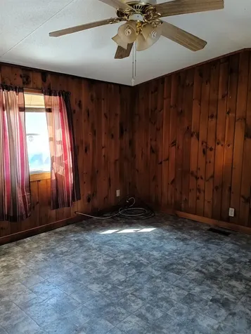 23 Deepwood Park Brattleboro VT 05301