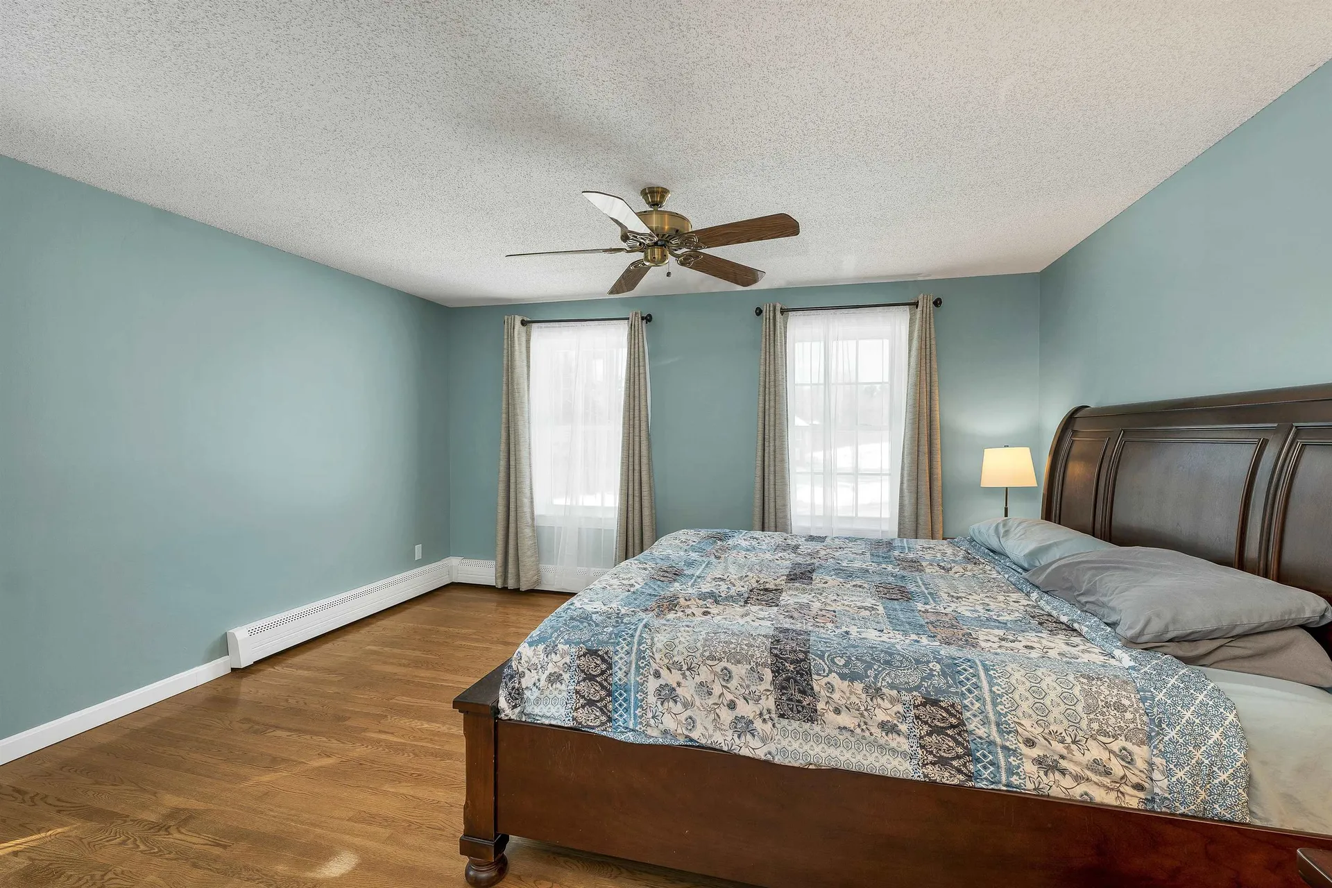 51 Pilgrim Drive Litchfield NH 03052