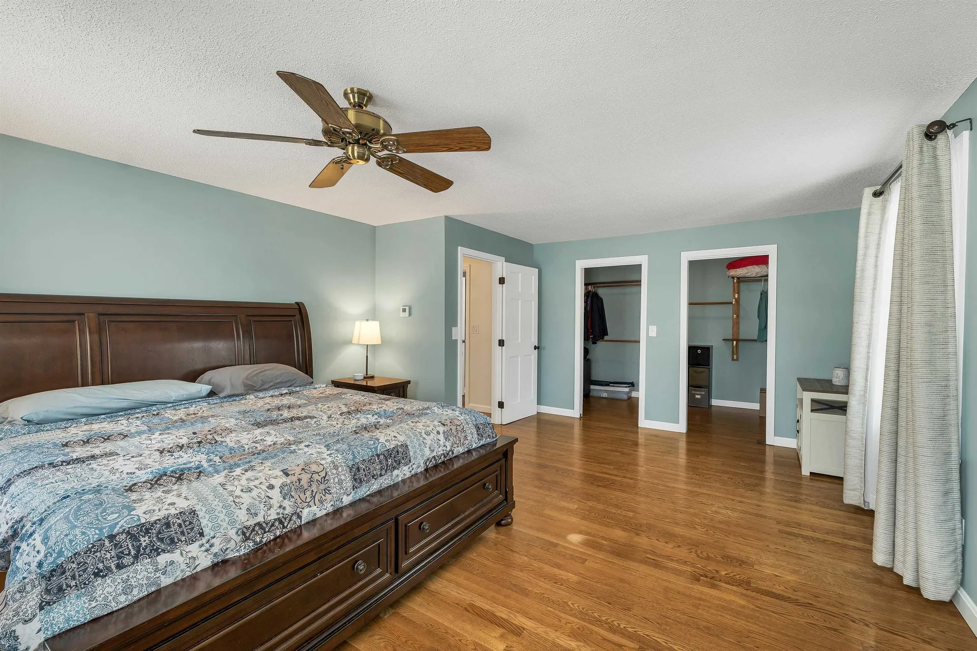 51 Pilgrim Drive Litchfield NH 03052