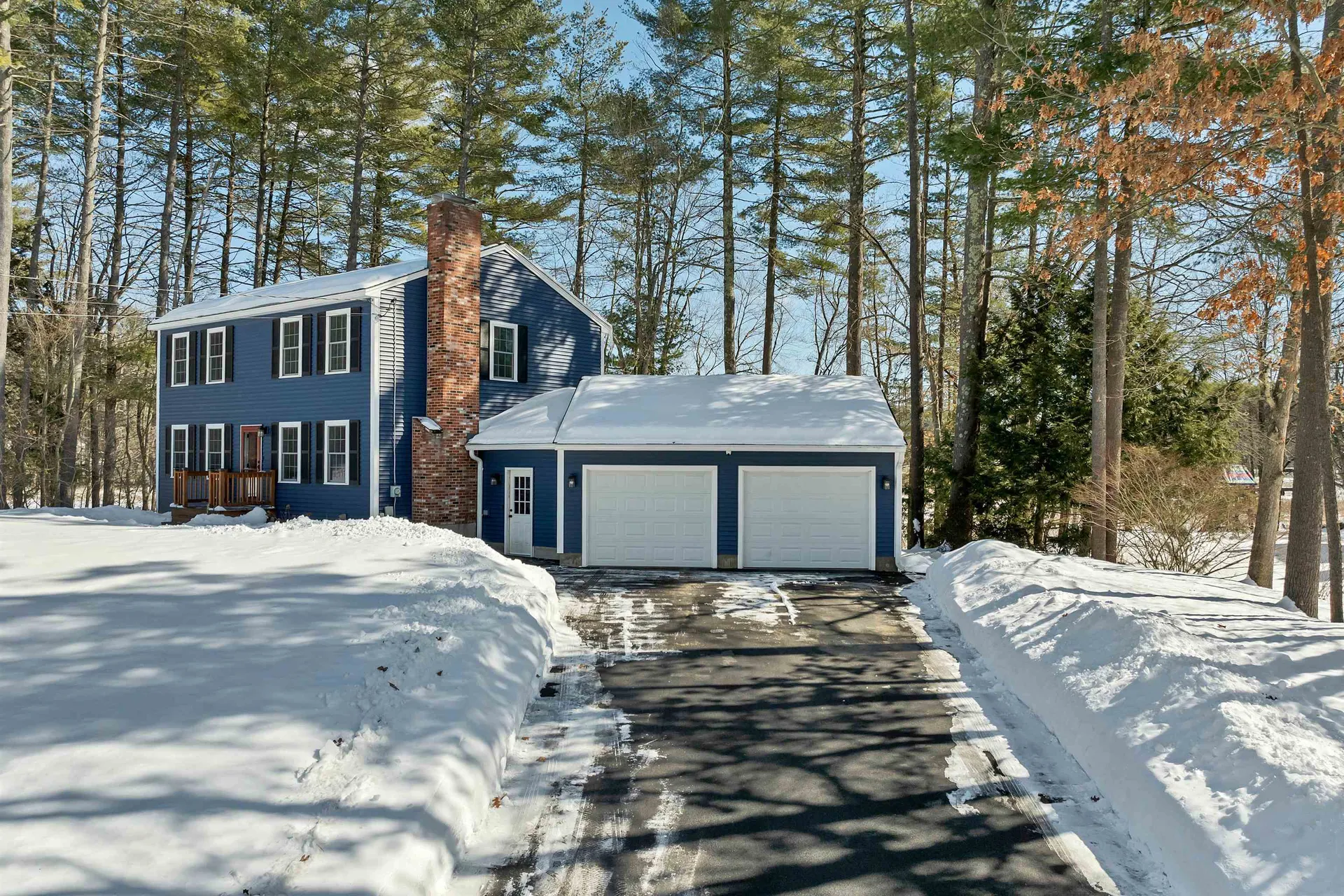 51 Pilgrim Drive Litchfield NH 03052
