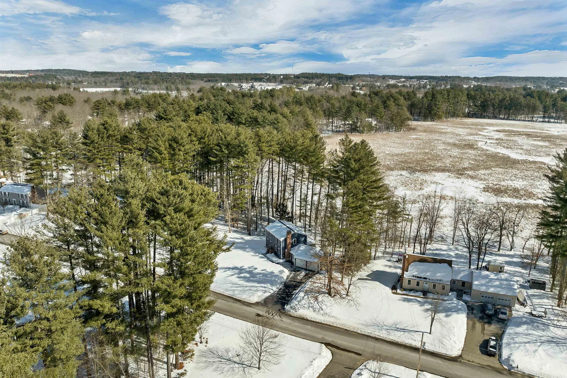 51 Pilgrim Drive Litchfield NH 03052