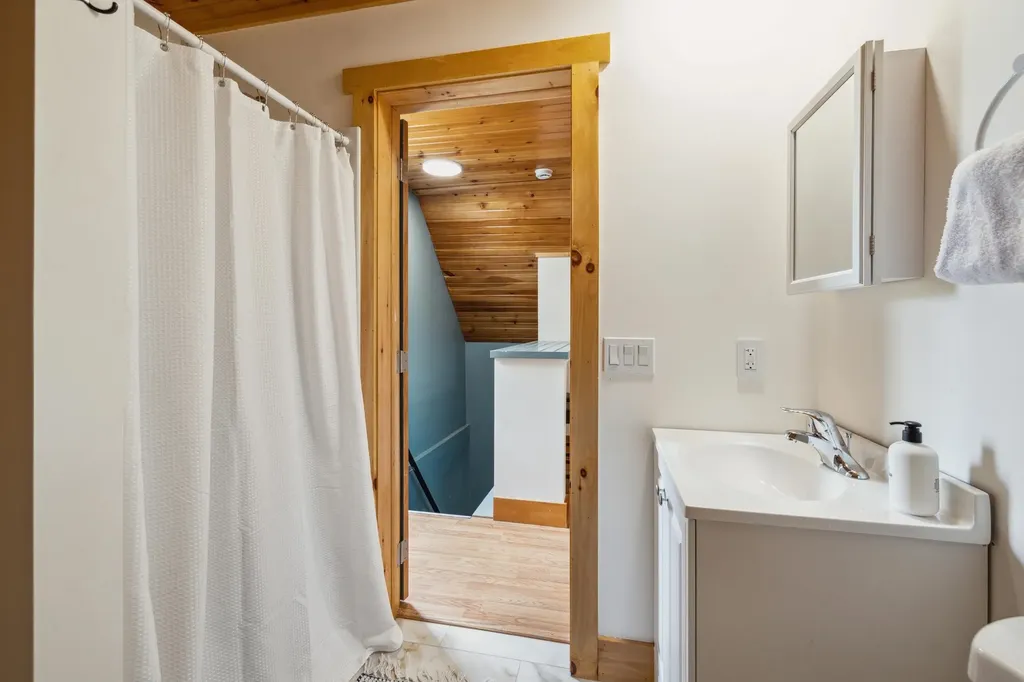 1787 Route 100 North Ludlow VT 05149