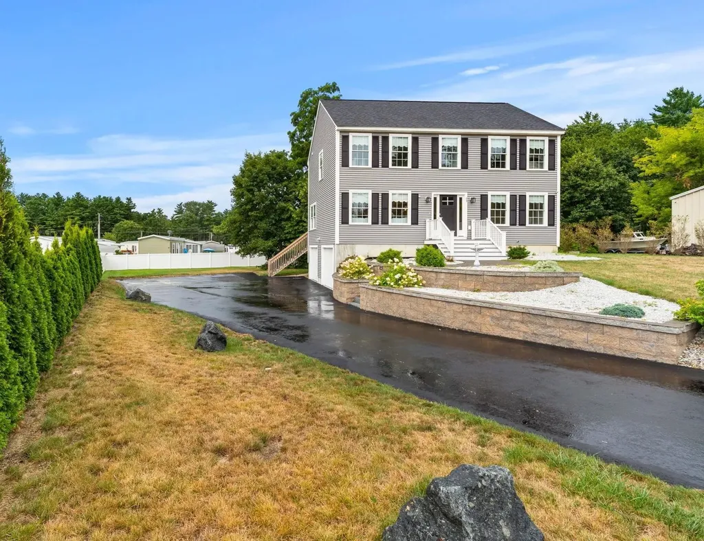 43 Hampton Road Exeter NH 03833