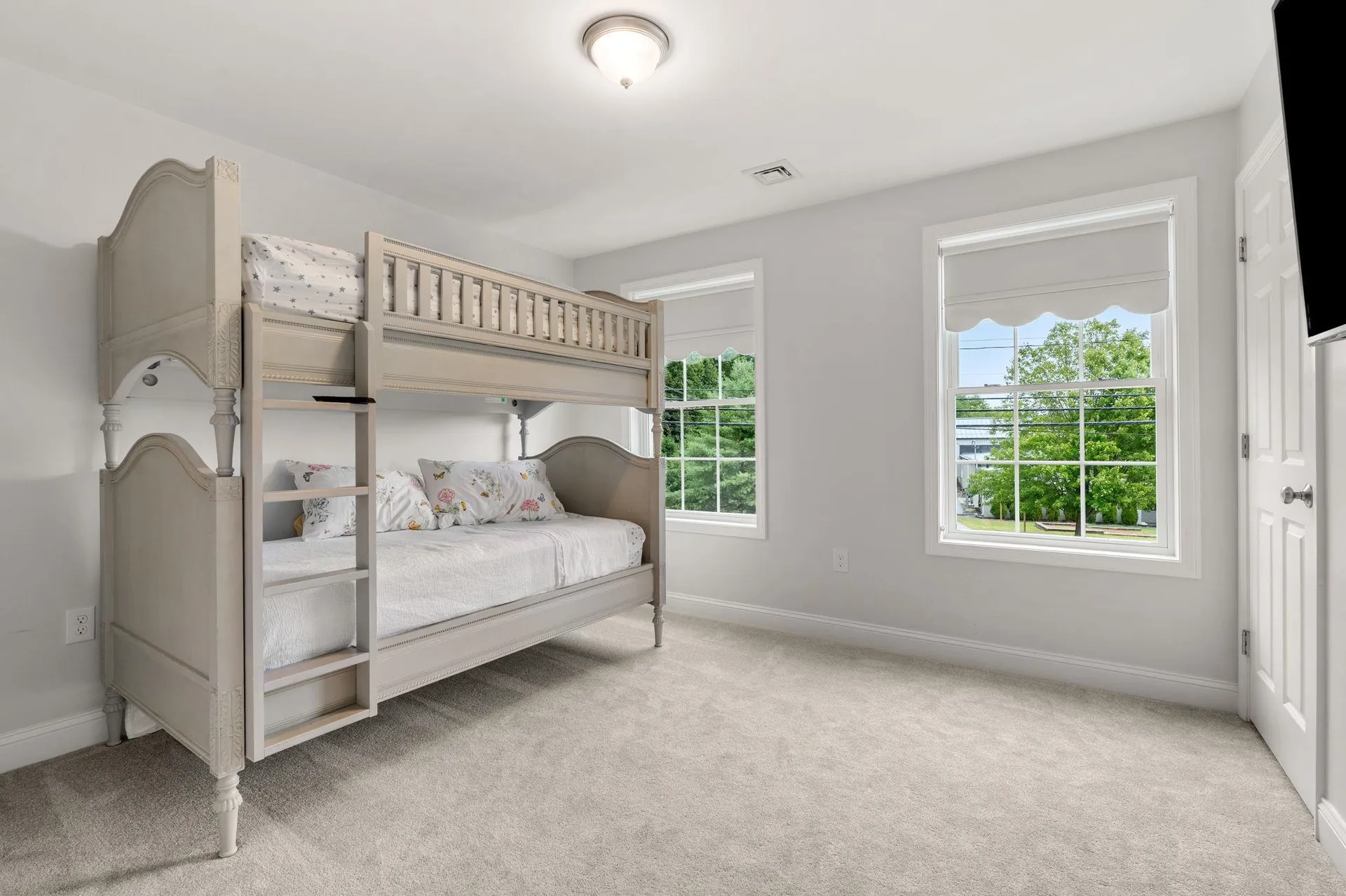 43 Hampton Road Exeter NH 03833