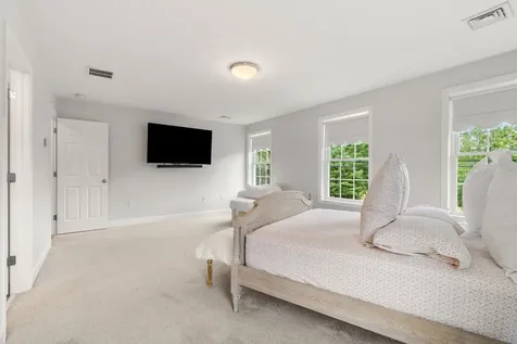 43 Hampton Road Exeter NH 03833