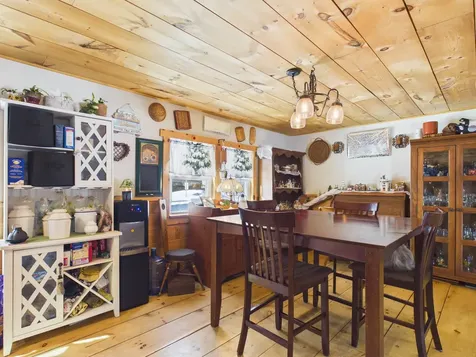 44 Schult Street Keene NH 03431