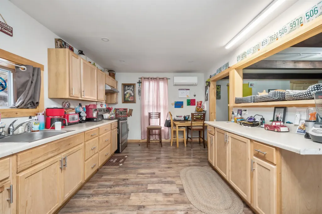 43 High Street Laconia NH 03246