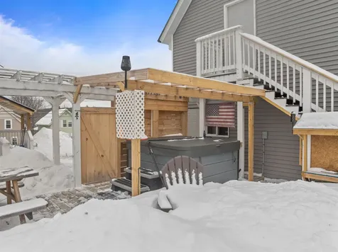 43 High Street Laconia NH 03246