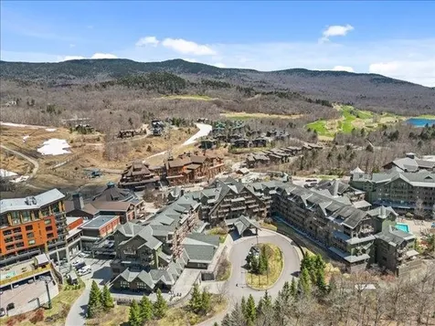7412 Mountain Road Stowe VT 05672